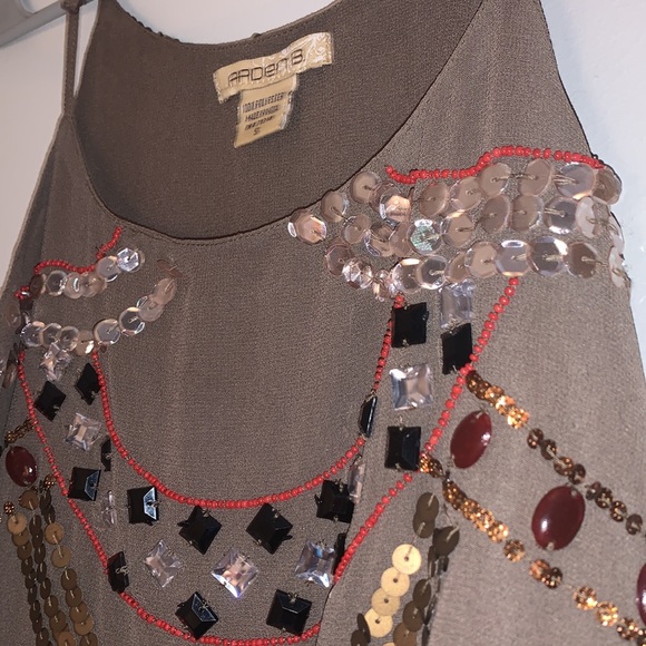 Dressy detailed Tank Top - Picture 2 of 4